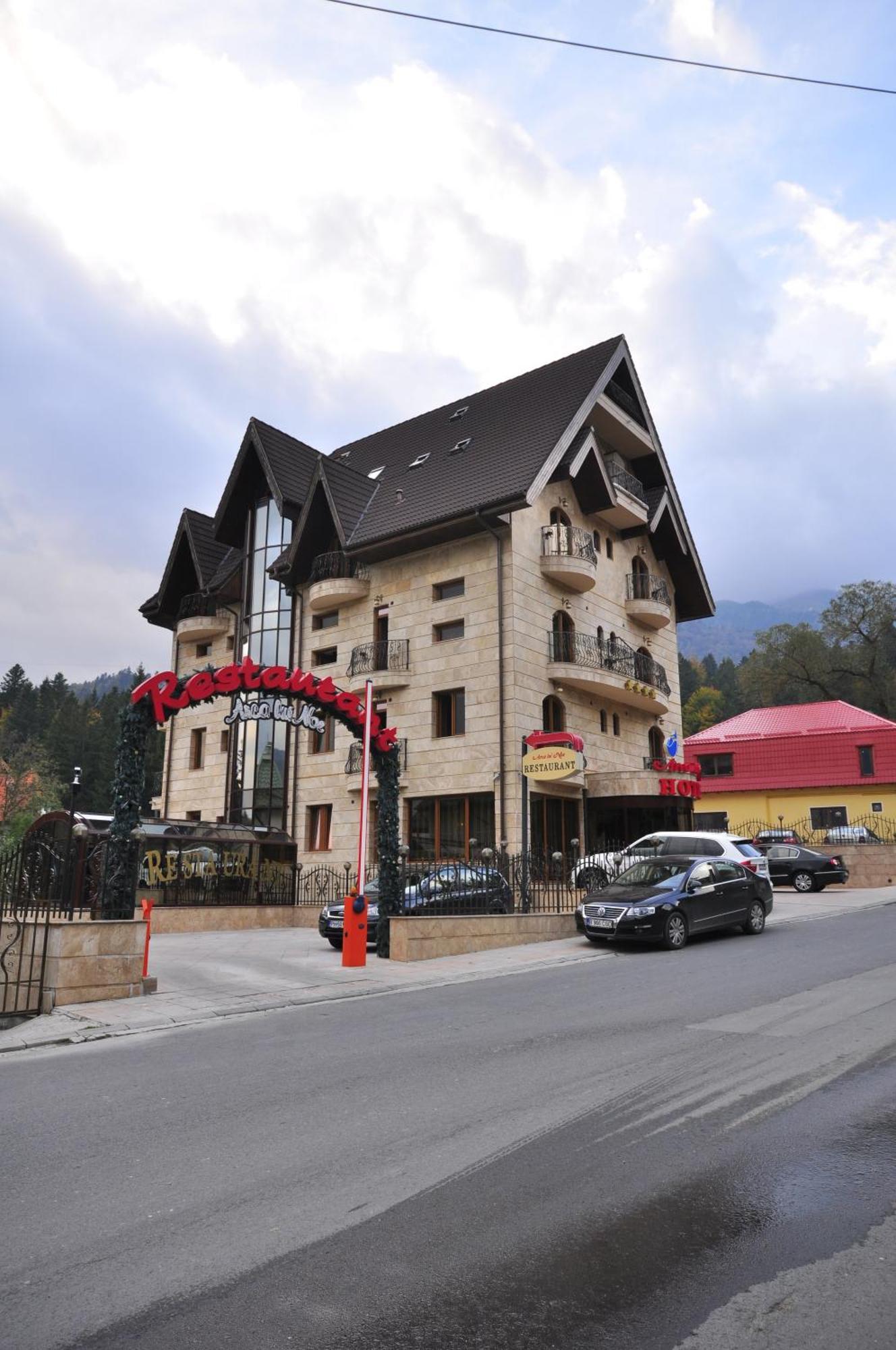 Hotel Arca Lui Noe Sinaia Exterior photo