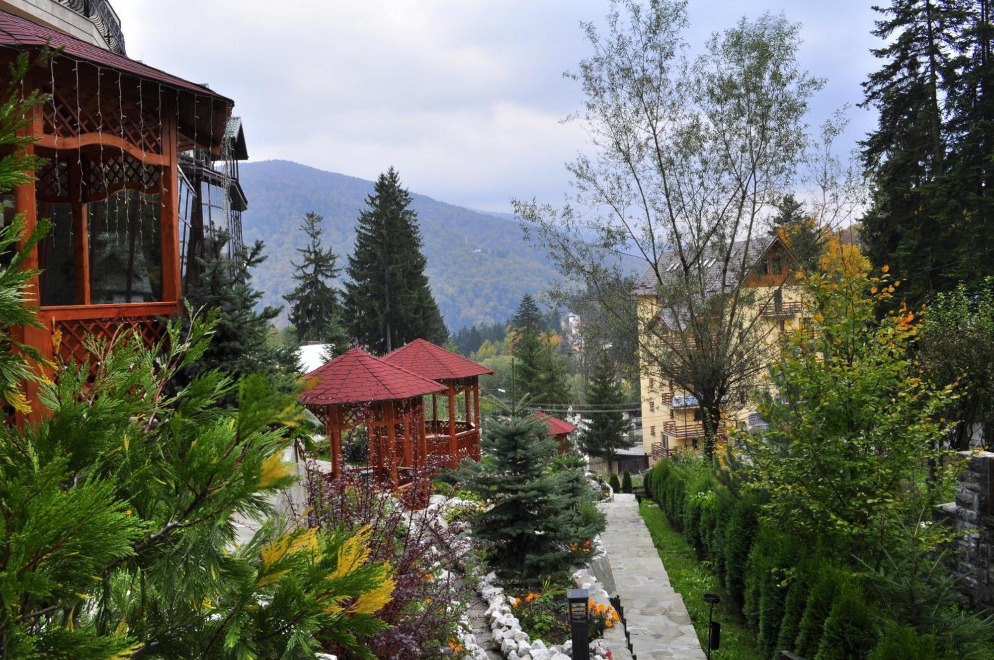 Hotel Arca Lui Noe Sinaia Exterior photo